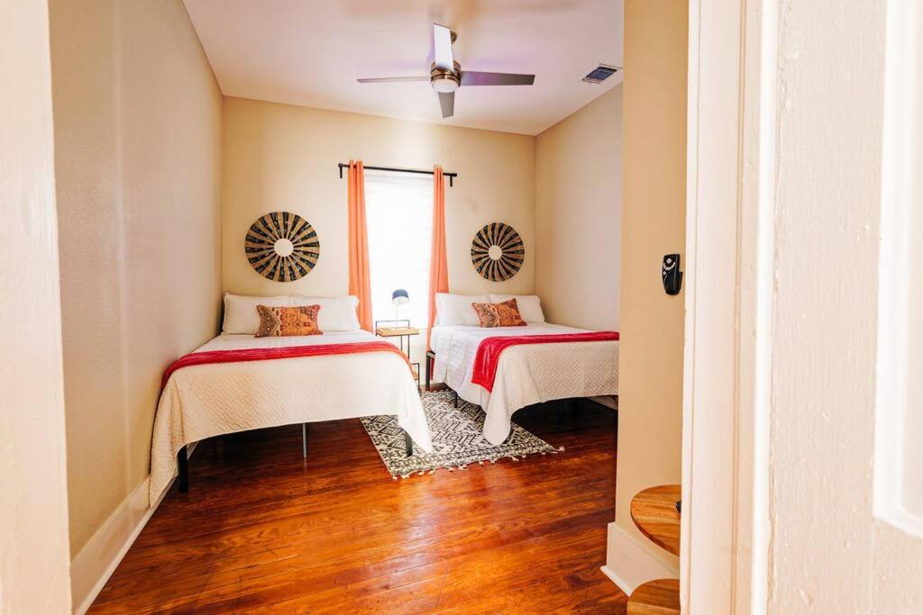 Close To Downtown San Antonio,Tx With Private Backyard And Firepit Экстерьер фото